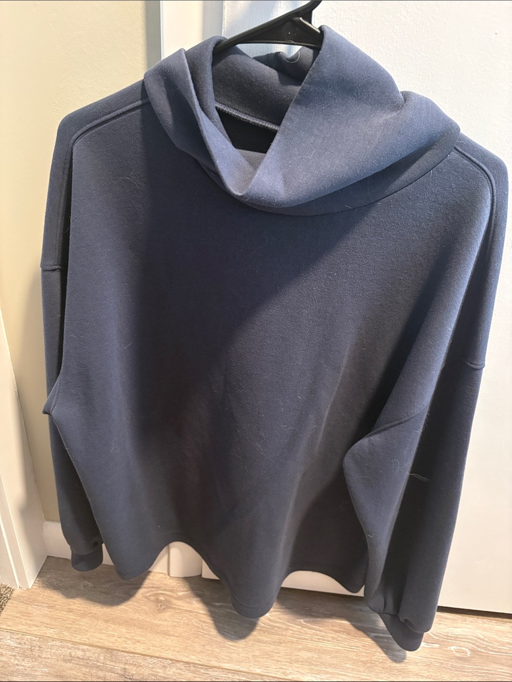 Old Navy Men's Dark Navy Turtleneck Sweater